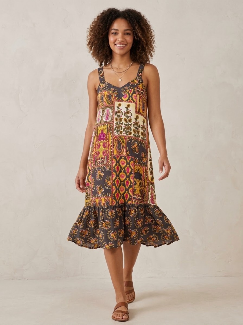The Pyramid Collection Medium Rayon Paisley Floral Ruffle Hem Boho Dress